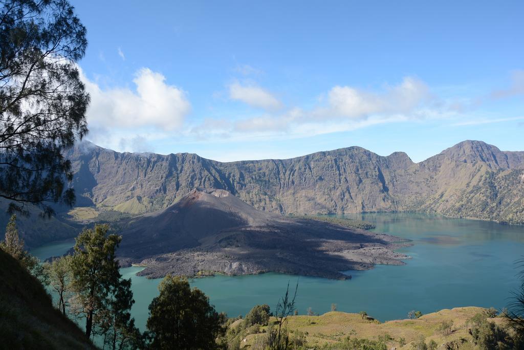 Rinjani Lodge Senaru Exterior foto